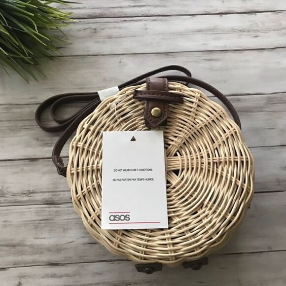 ASOS Handmade natural Straw Circle Bag. - Picture 7 of 7